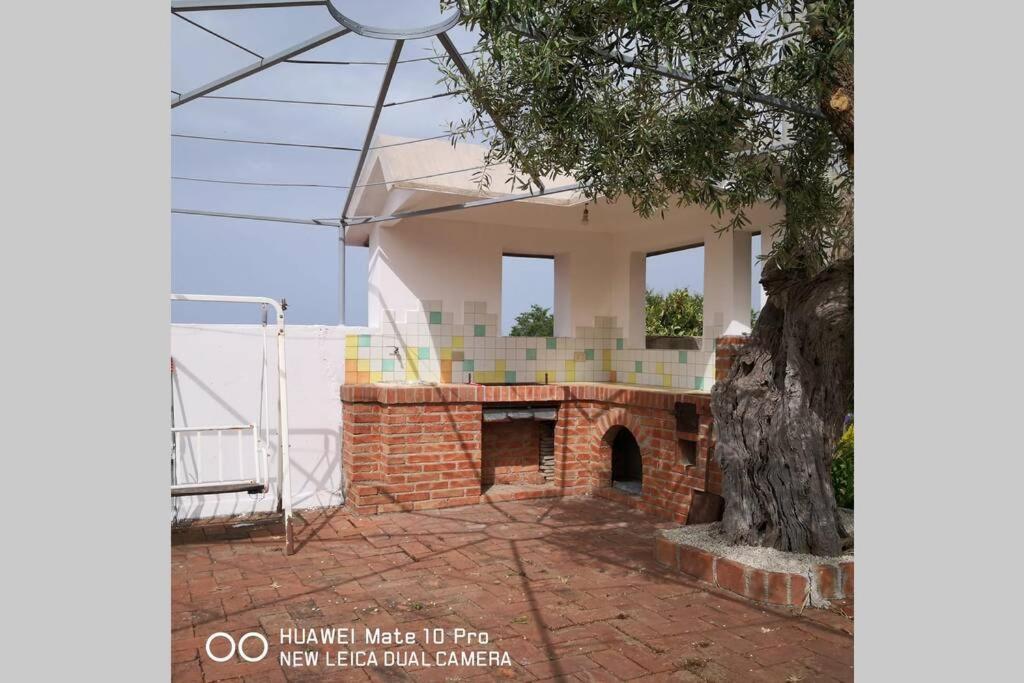 Loft Incantevole Con Idromassaggio Esterno Privato Patti Exterior photo